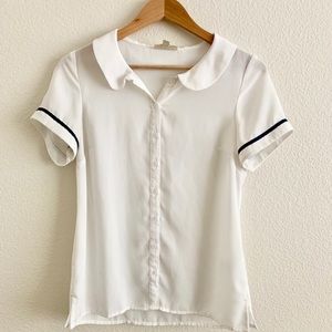 ModCloth Peter Pan collar top 💕